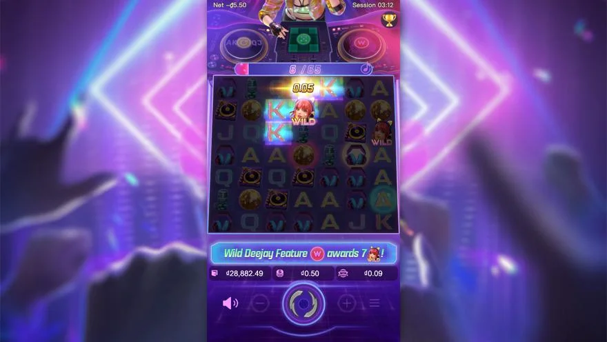 Ảnh bảng biểu tượng & tính năng game Rave Party Fever (slot PG) chơi tại LC79